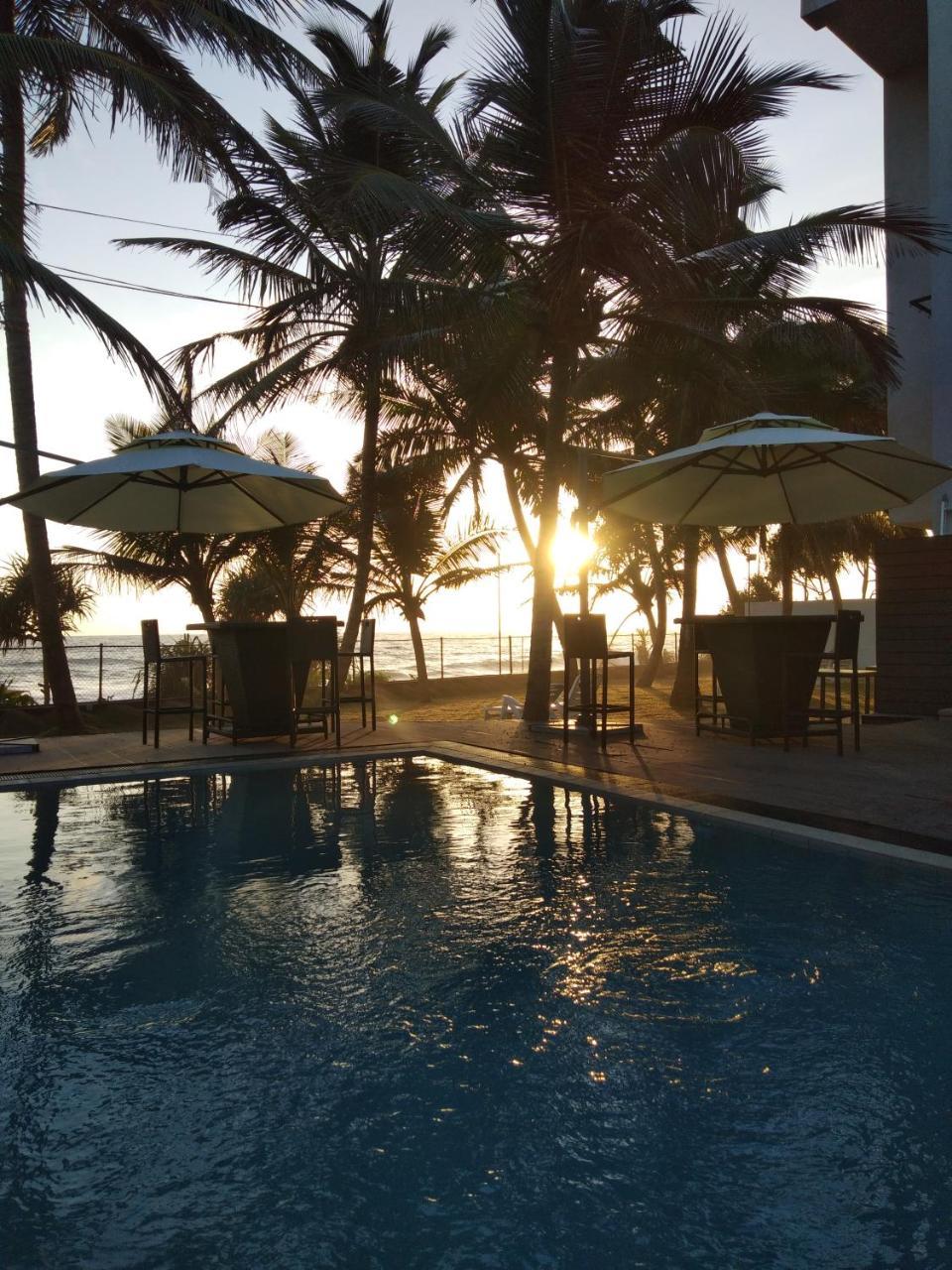 South Beach Villa@69 本托塔 外观 照片