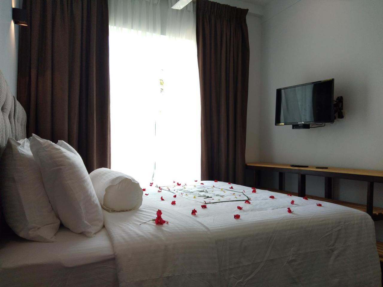 South Beach Villa@69 本托塔 外观 照片